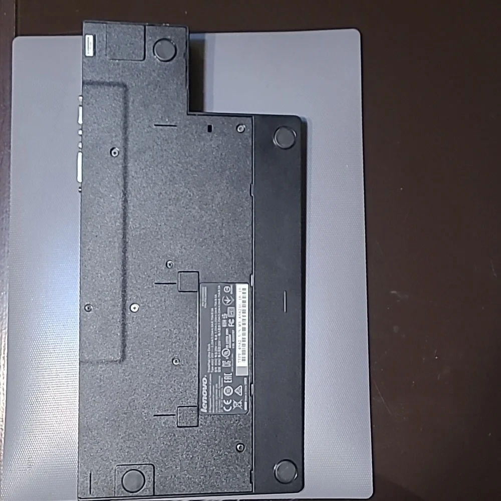 Genuine Lenovo ThinkPad Ultra Dock Type 40A2 Docking Station
